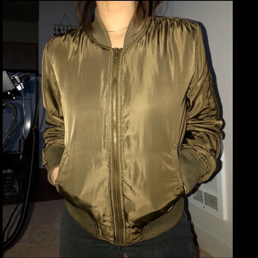 Bomber jacket - Picture 2 of 6